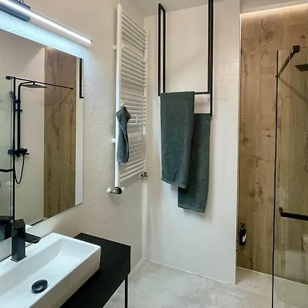 Apartment Artistic Prestige Flat Manufaktura I Centrum, Free Parking Lodz